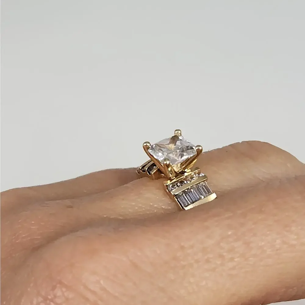 14k Yellow Gold Princess-Cut CZ Ring with Baguette Accents- Size 6